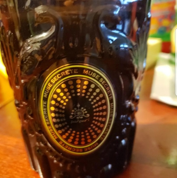 Candle - Picture 2 of 5